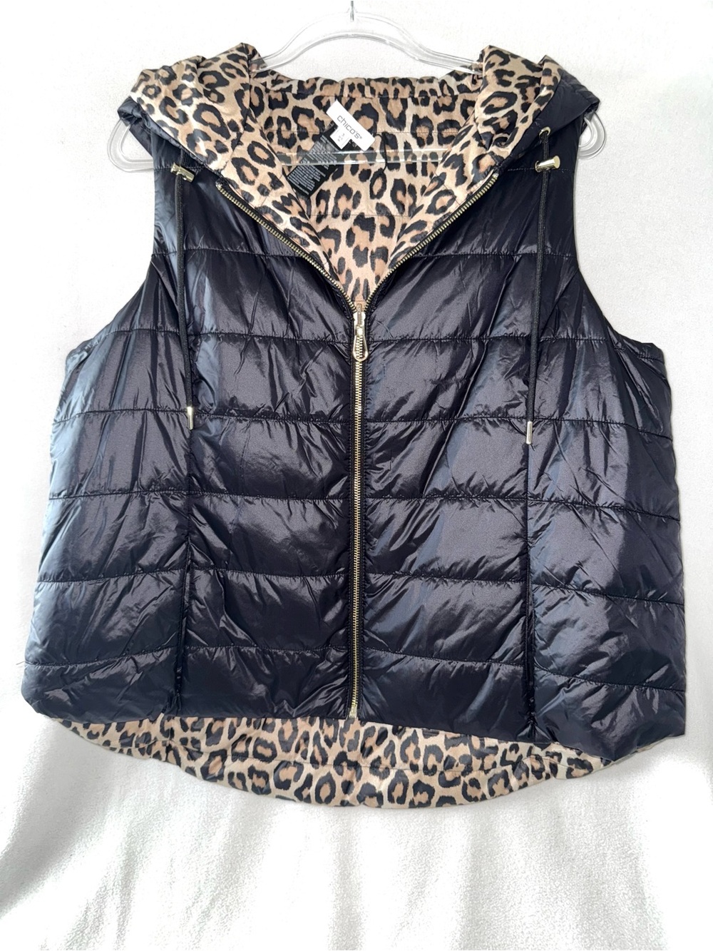 CHICO’S Reversible Puffer Vest with Hood, size 3X, Black/Leopard, EUC